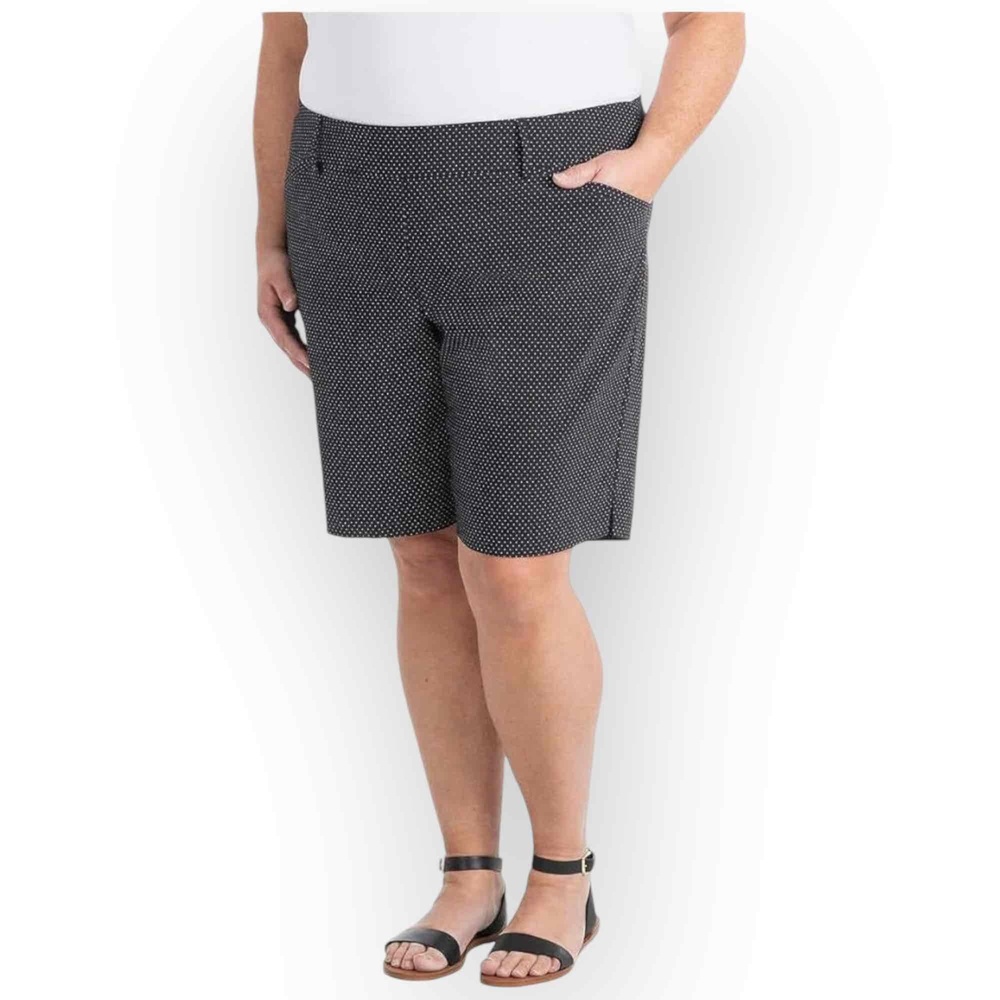 Hilary Radley Women’s Midweight Bermuda Pull-On Shorts, Navy & white Dots 572